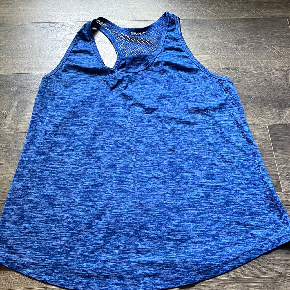 workout tank